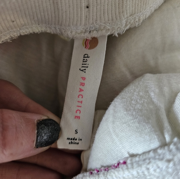 Anthropologie | Daily Practice | Oh So Cozy Embroidered Fleece Joggers size S - Picture 6 of 11